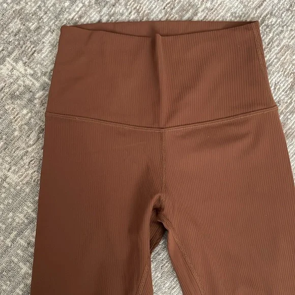 lululemon athletica High-Waist Ribbed Leggings in Brown - Picture 2 of 4